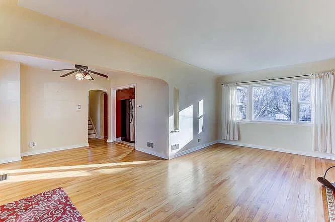2530 S Marion St — Photo 3