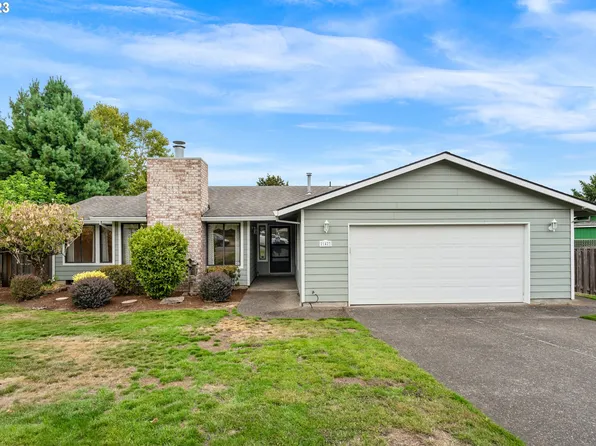 21423 NE Hancock St, Fairview, OR 97024