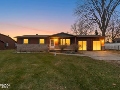 5467 Richfield Rd, Flint, MI, 48506