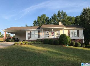 10 Ridge Crest Dr, Oxford, AL 36203