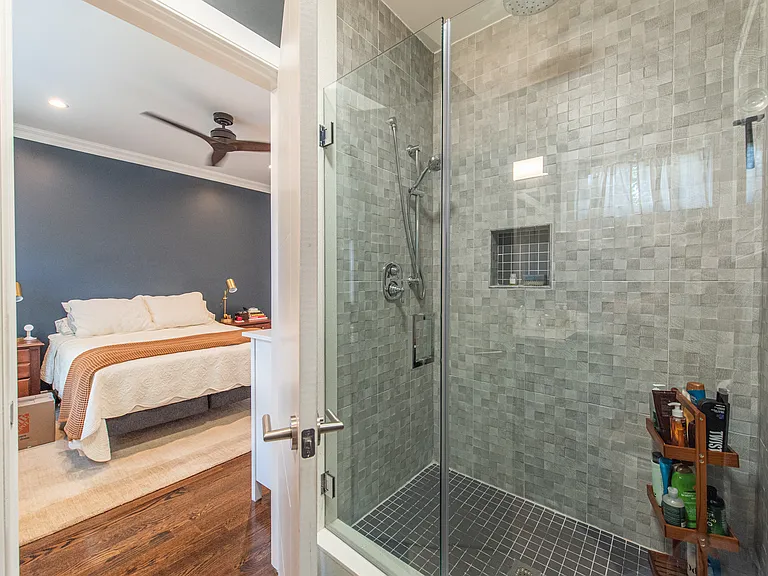 22 Thorne St #1 — Photo 18