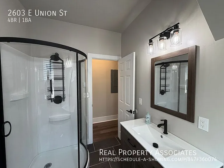 2603 E Union St — Photo 12