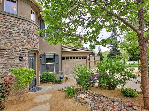 2nd image of 3115 Montrose Way