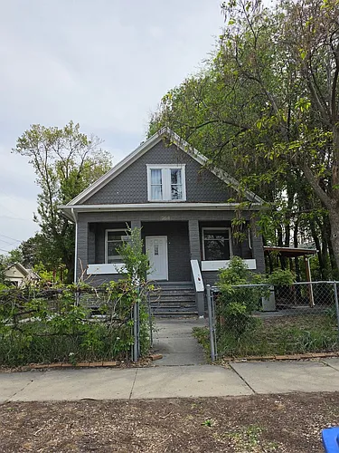 764 E Garfield Ave Photo 1