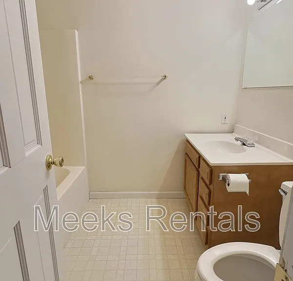 110 Botley Ln #7 — Photo 10