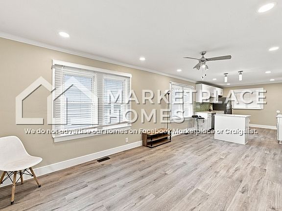 4th image of 1536 Dawson St