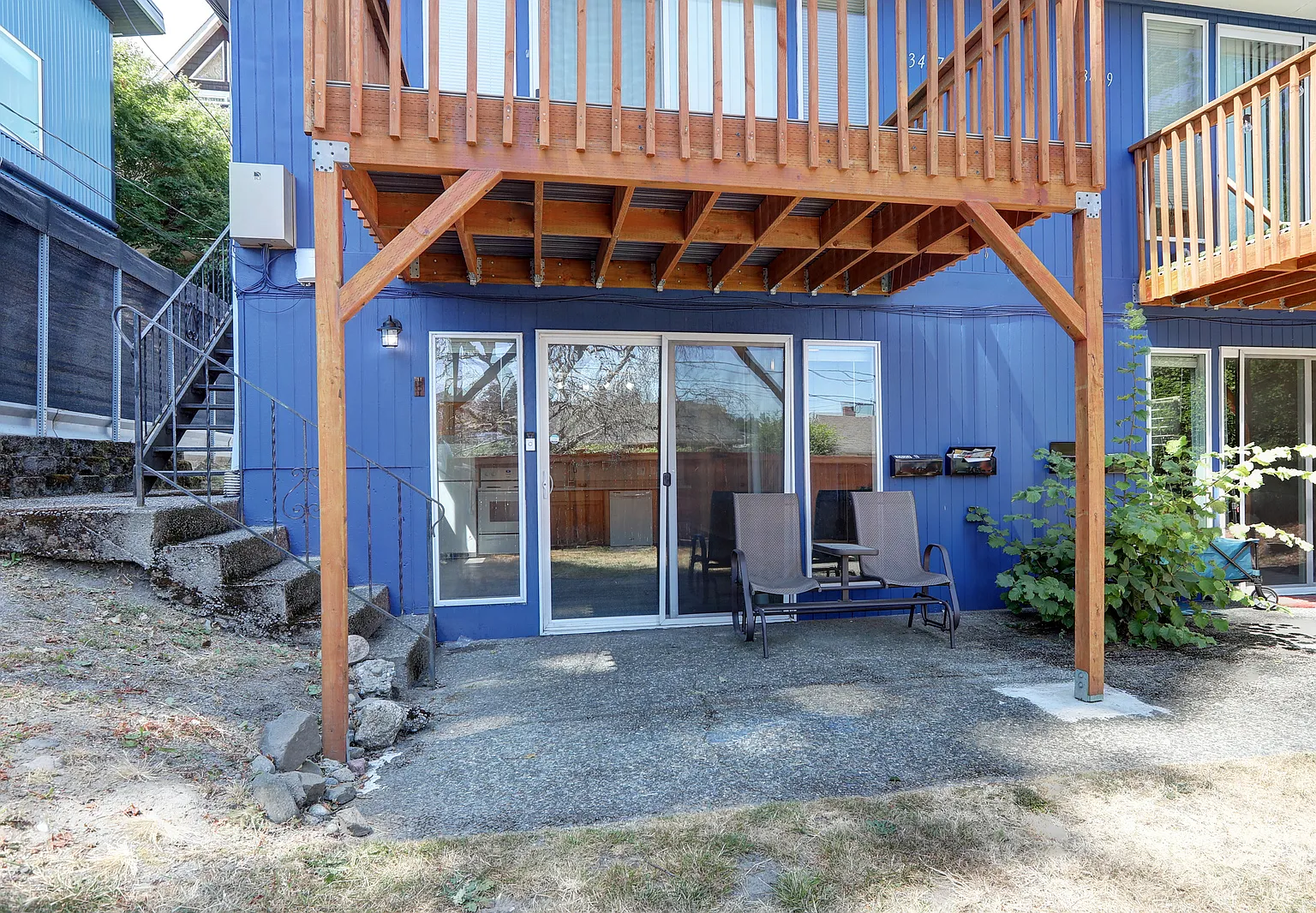 2 bed, 800 sqft, $2,300 — Photo 2