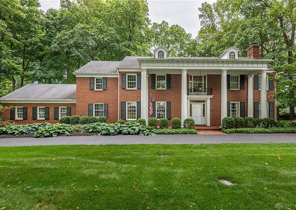 1st image of 3840 Stoneyridge Dr
