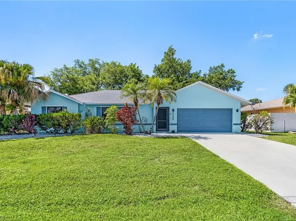 2220 SE 8th TER, CAPE CORAL, FL 33990