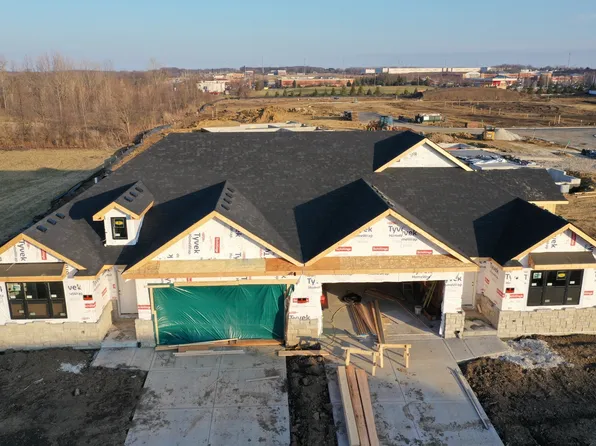 1300 Lacoma Dr, Lockport, IL 60441