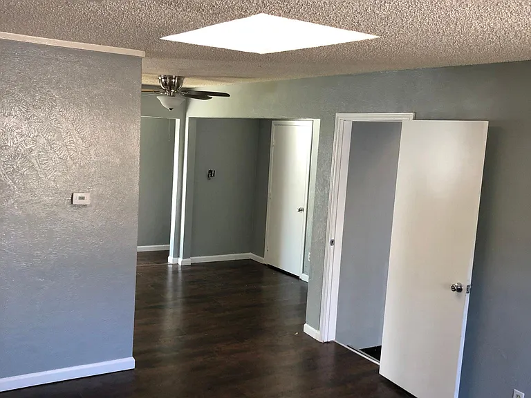 4019 Wind River Dr — Photo 13