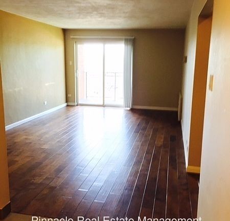 2nd image of 6 N Lincoln St APT 202
