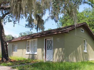 120 N Chester St, Leesburg, FL 34748