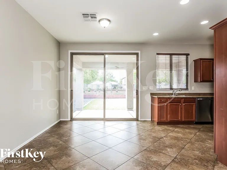 6920 W Harwell Rd — Photo 5