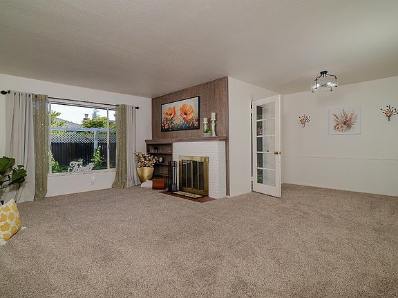 4th image of 4317 Vulcan Dr