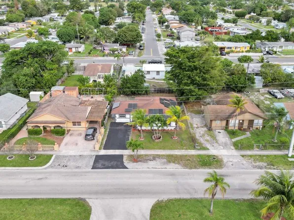 385 NW 15th Street, Pompano Beach, FL 33060