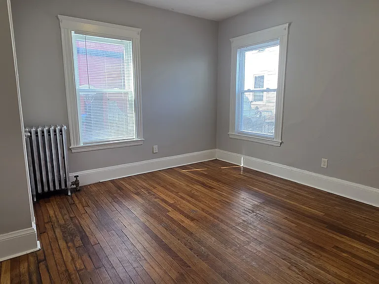 53 Arlington St #1 — Photo 3