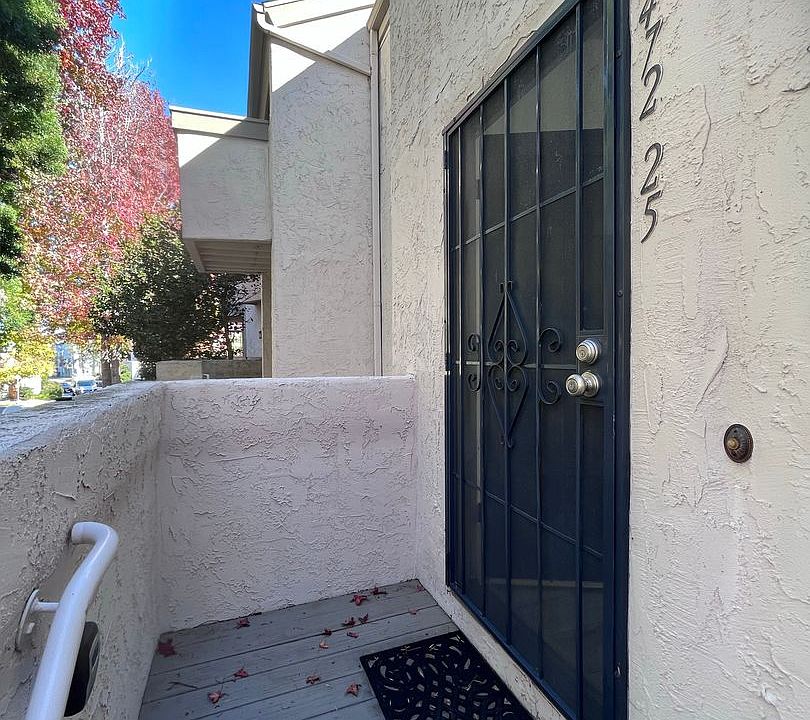 1st image of 8472 Via Sonoma Unit 25