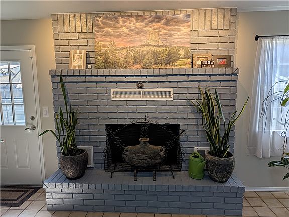 5th image of 21865 Davidson Rd