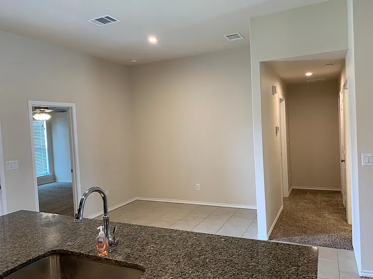3720 Pontiac Ave — Photo 11