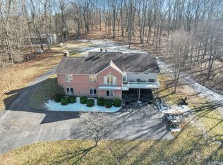 5400 Hansley Rd, Sugar Grove, OH 43155