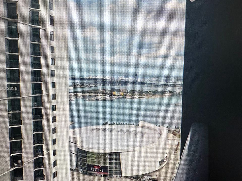 1st image of 601 NE 1st Ave #3411A