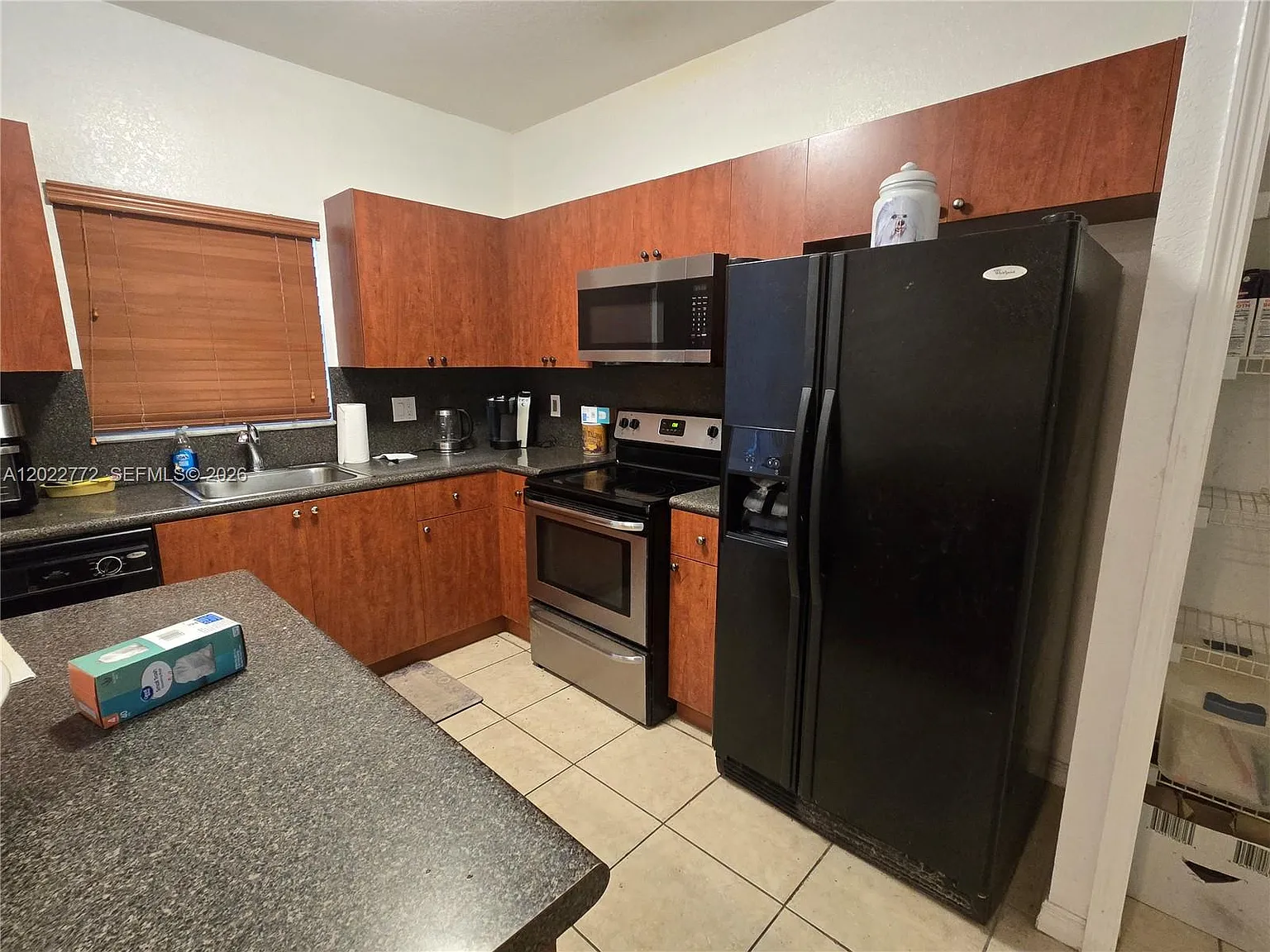 Venetia Grove — Photo 4