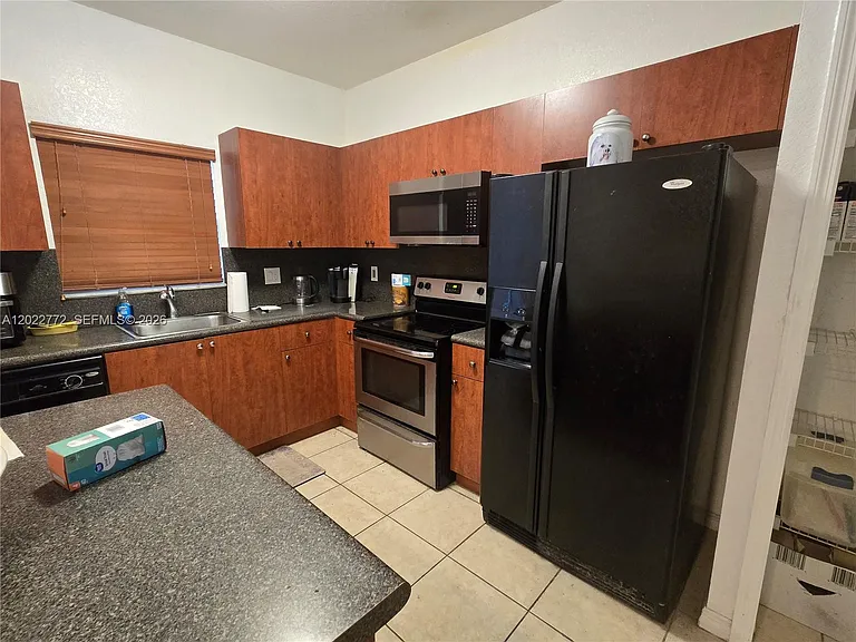 2955 SE 15th Ter #2955 — Photo 4