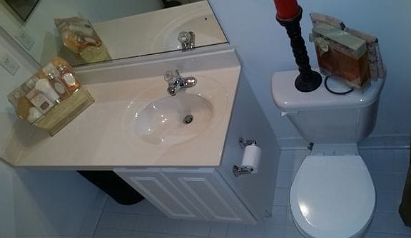 Bathroom with Tub
