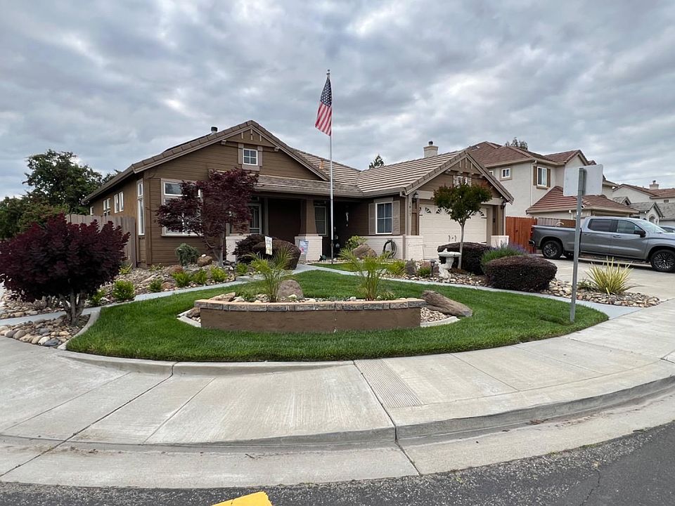 1st image of 1837 Buena Vista Dr