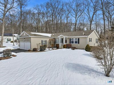 18 Hillcrest Drive, Uncasville, CT, 06382