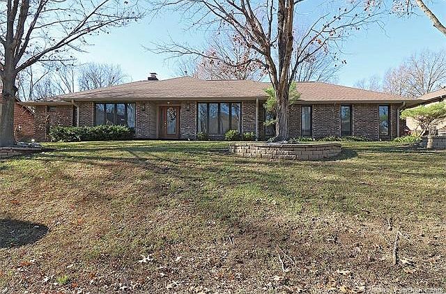 1st image of 2929 Bella Vista Dr
