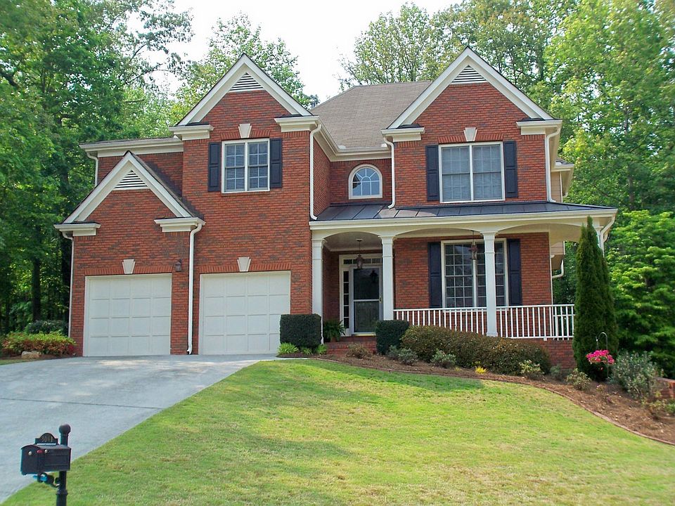 3041 Mill Park Terrace, a quiet and short cul-de-sac street in Hamilton Mill