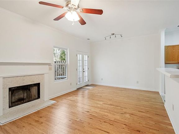 4th image of 4135 Rogers Creek Ct