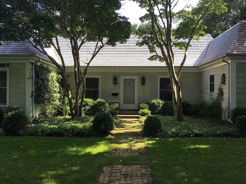 1st image of 69 Mill Hill Ln