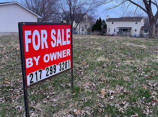 2216 Croydon Dr, Springfield, IL 62703