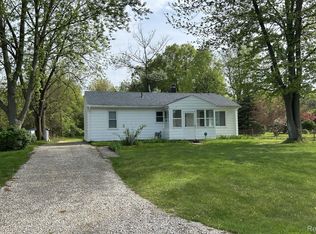 39225 Wade Rd, Romulus, MI 48174