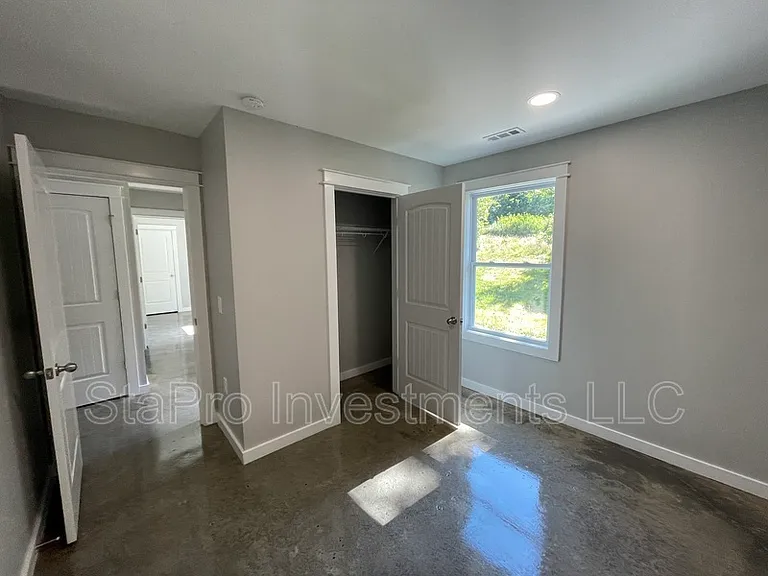 1128 Slaters Creek Rd #A — Photo 10