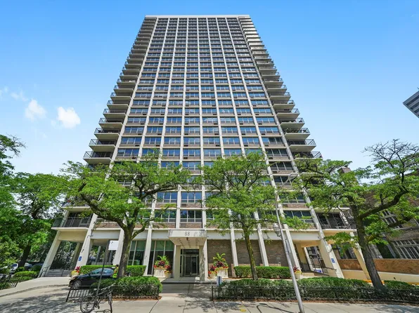 88 W Schiller St APT 1405, Chicago, IL 60610
