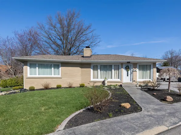 1884 E 2nd St, Erie, PA 16511