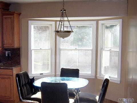 4th image of 34 Somerset St