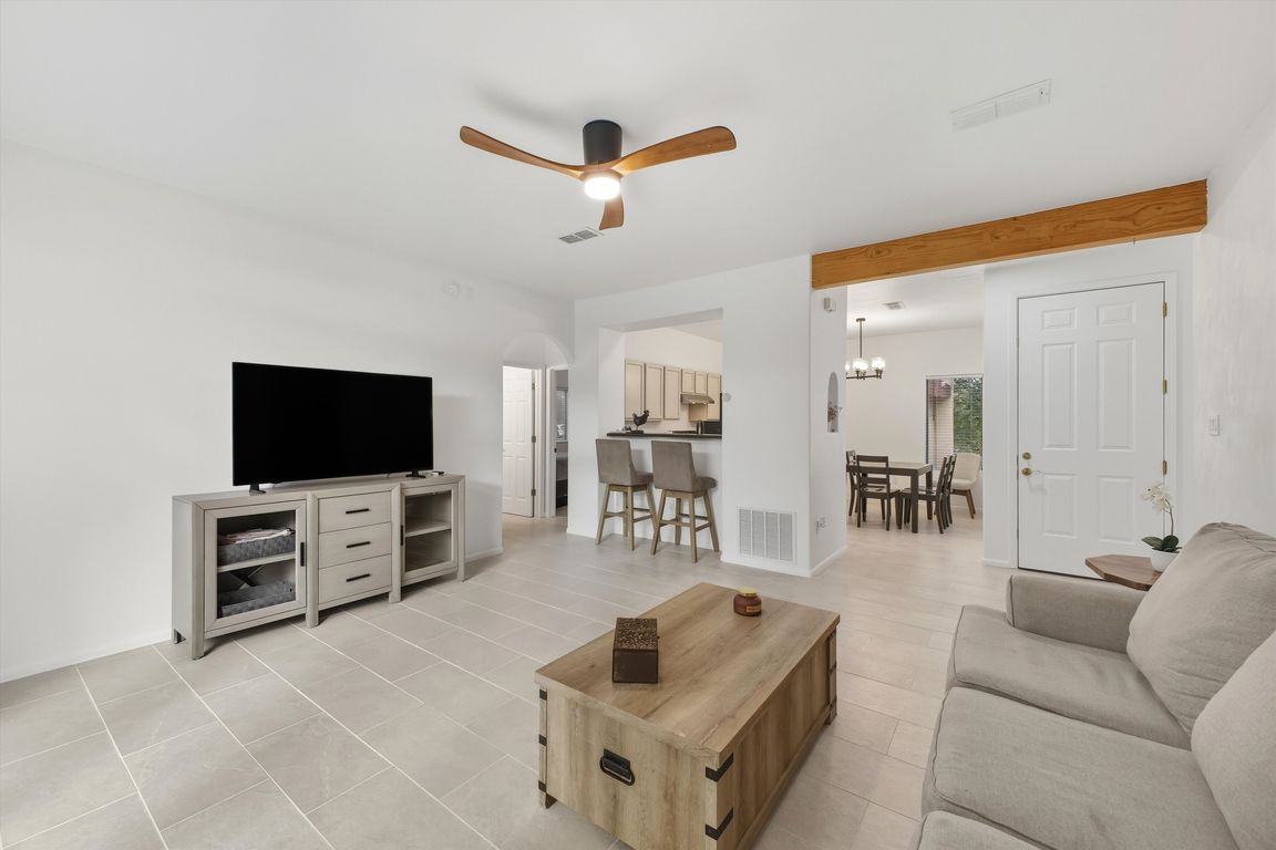 next background image