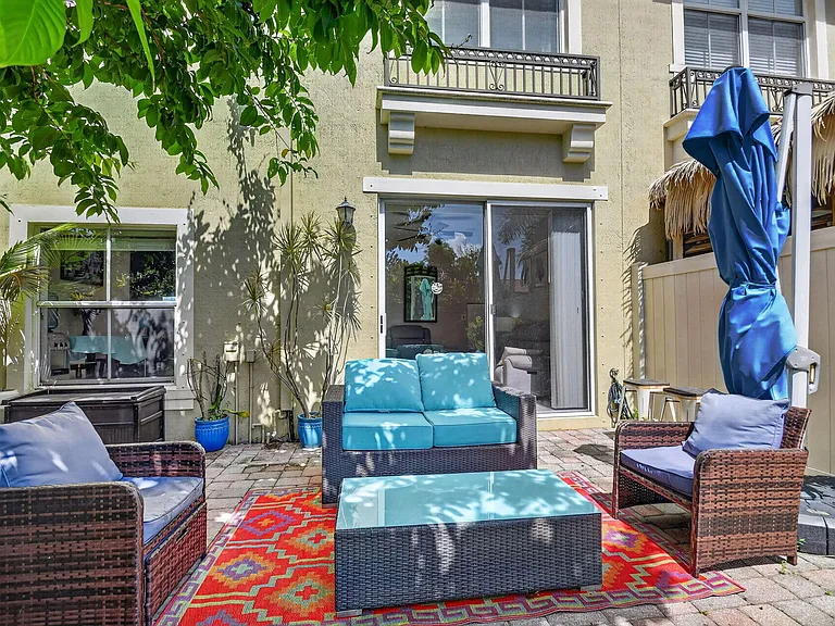 112 Monterey Bay Dr — Photo 53