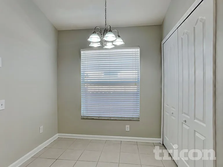12329 Cedarfield Dr — Photo 5