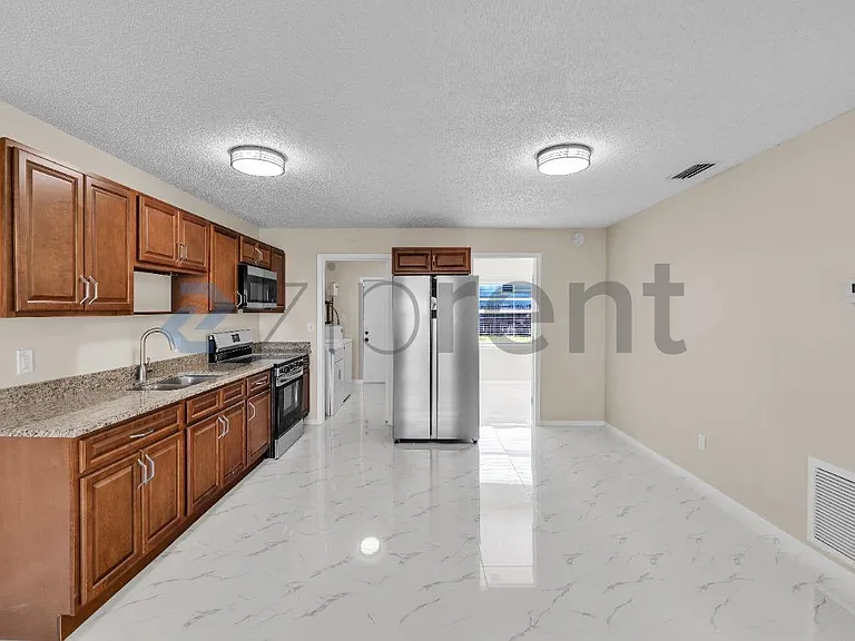2809 Jefferson Pkwy #B — Photo 7