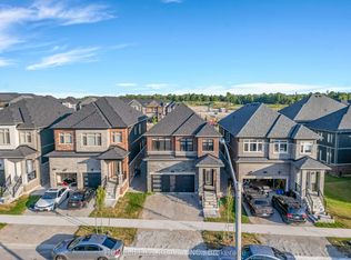7 Barnyard Trl, Barrie, ON L9J 0Y1