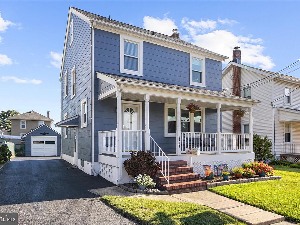 1st image of 1322 Maple Ave