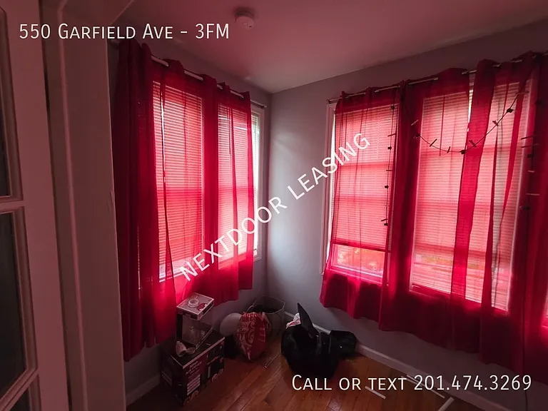 550 Garfield Ave #3FM — Photo 7