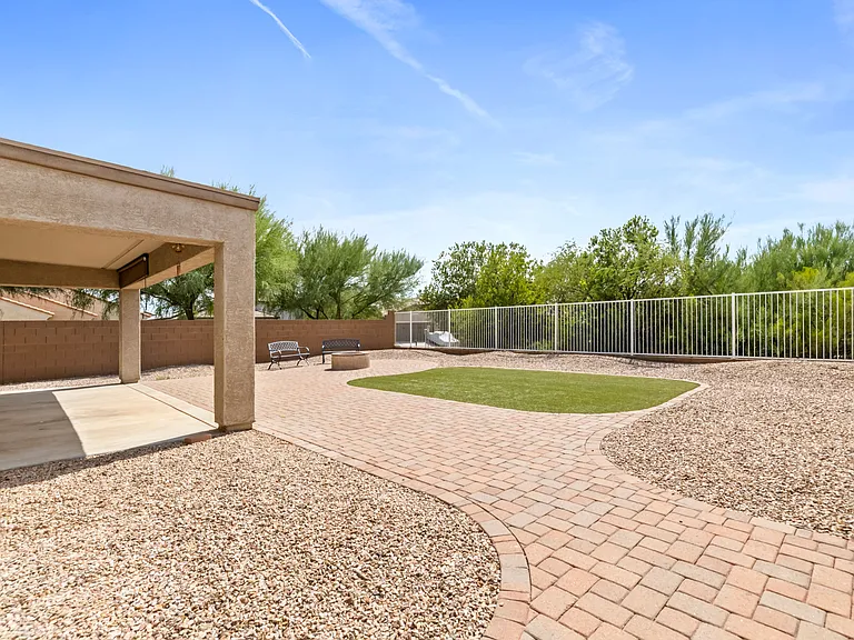 5658 S Morning Shadows Dr — Photo 28