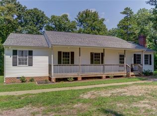 9637 Shannon Hill Rd, Louisa, VA 23093